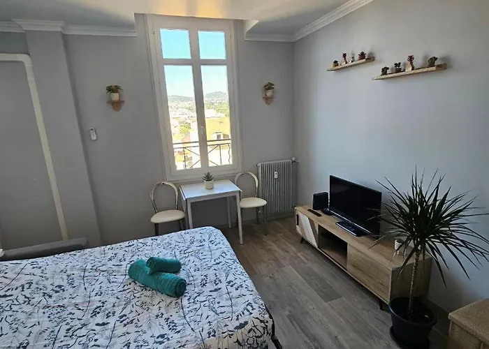 Panorama * カンヌ